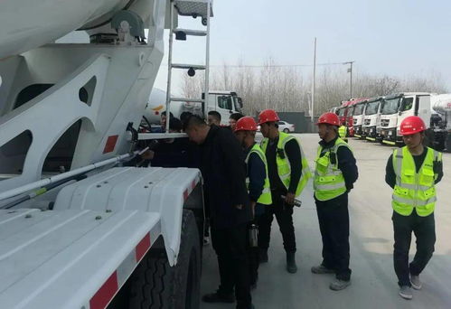 北奔混凝土攪拌車批量交付江蘇客戶